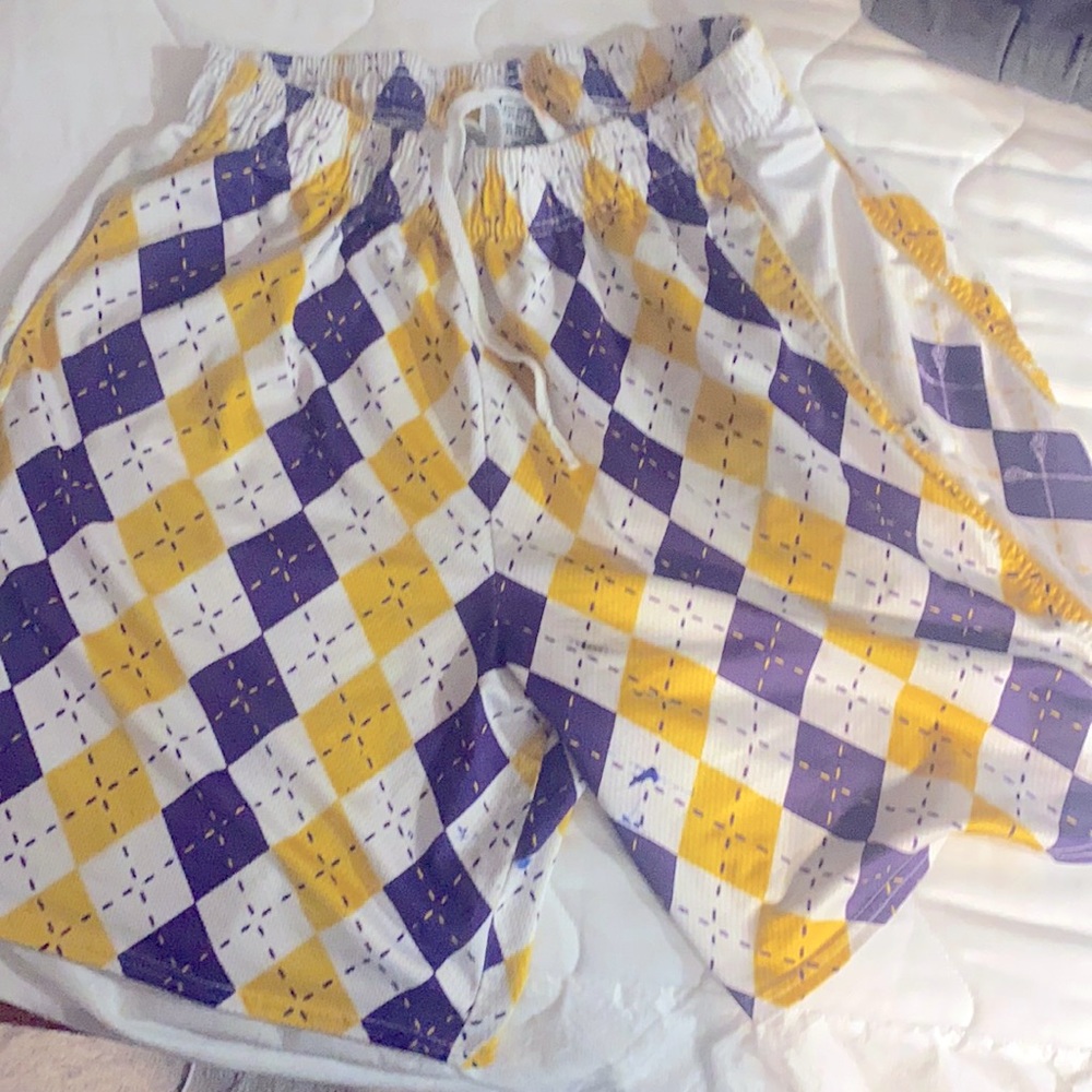 Flow Society XL Lacrosse Performance shorts